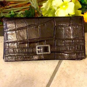 Brighton wallet